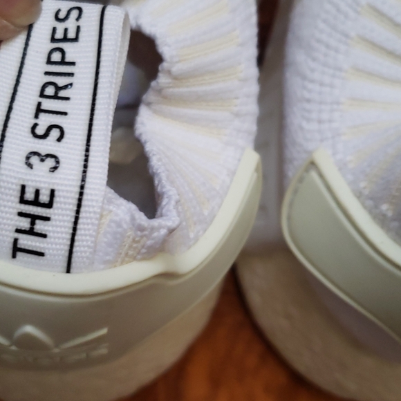 Adidas And With the Three Stripes Size 13 - Picture 3 of 16